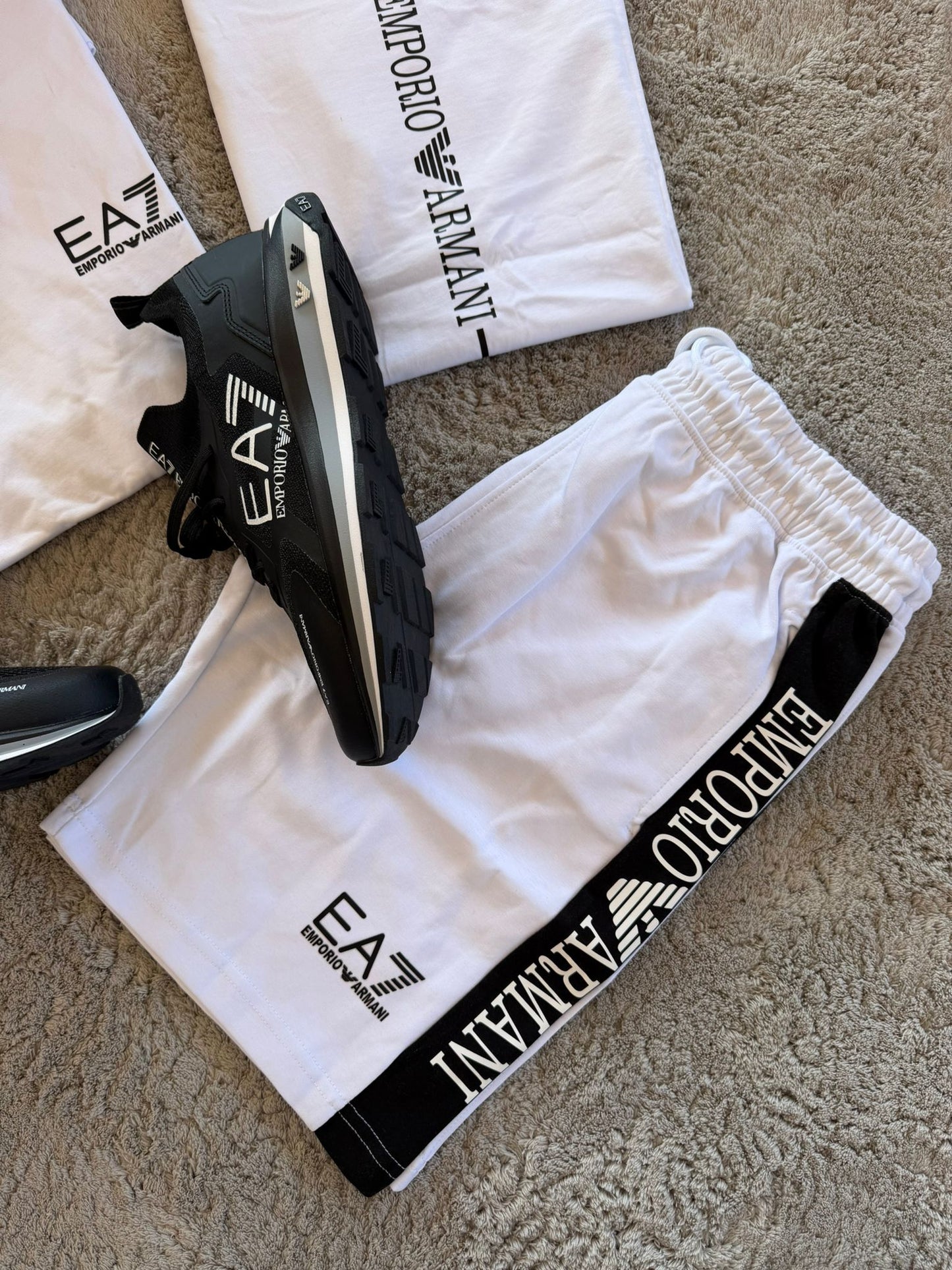 Pack Conjunto + Zapatilla Emporio Armani EA7