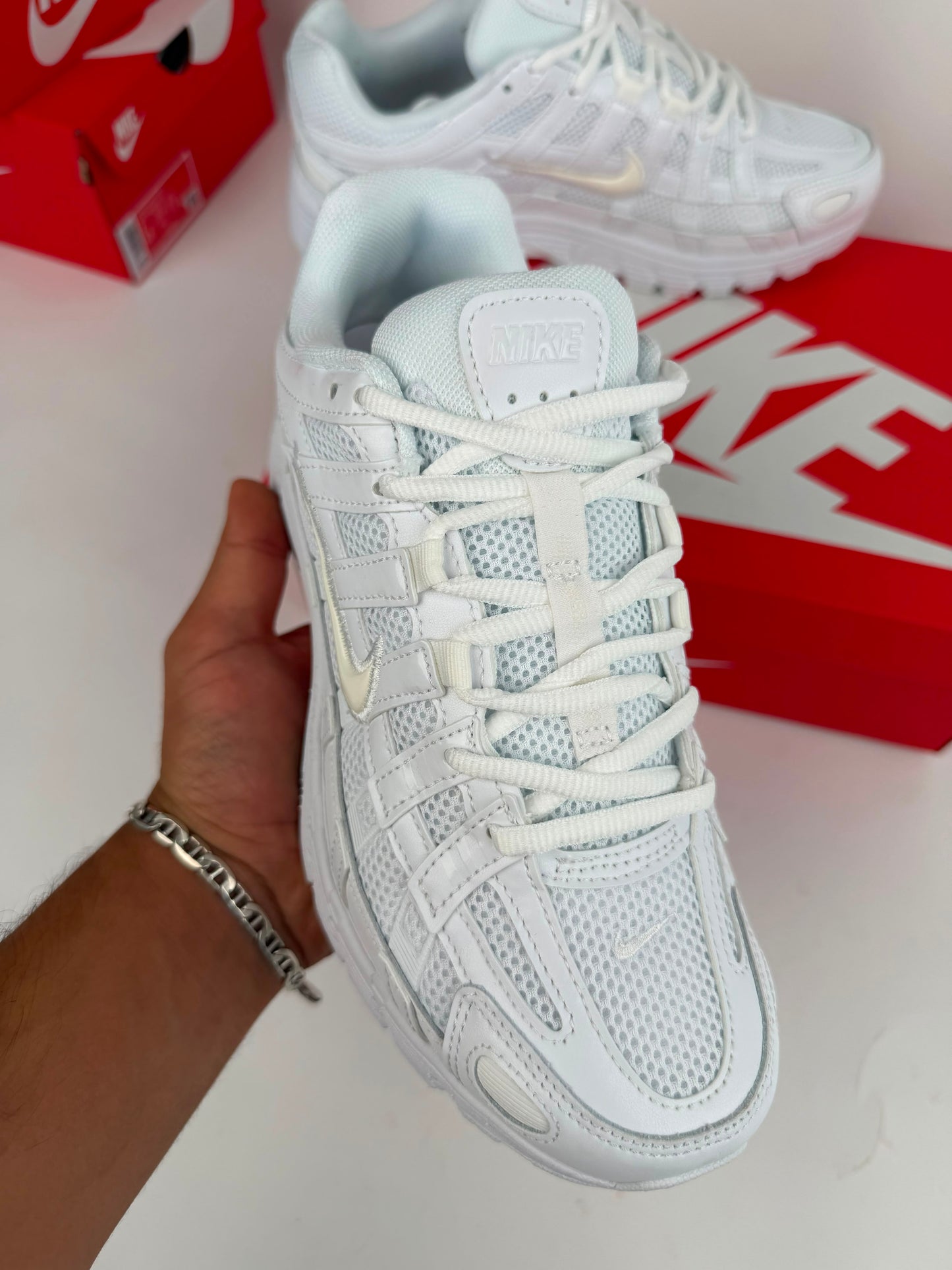 Zapatilla Nike P6000