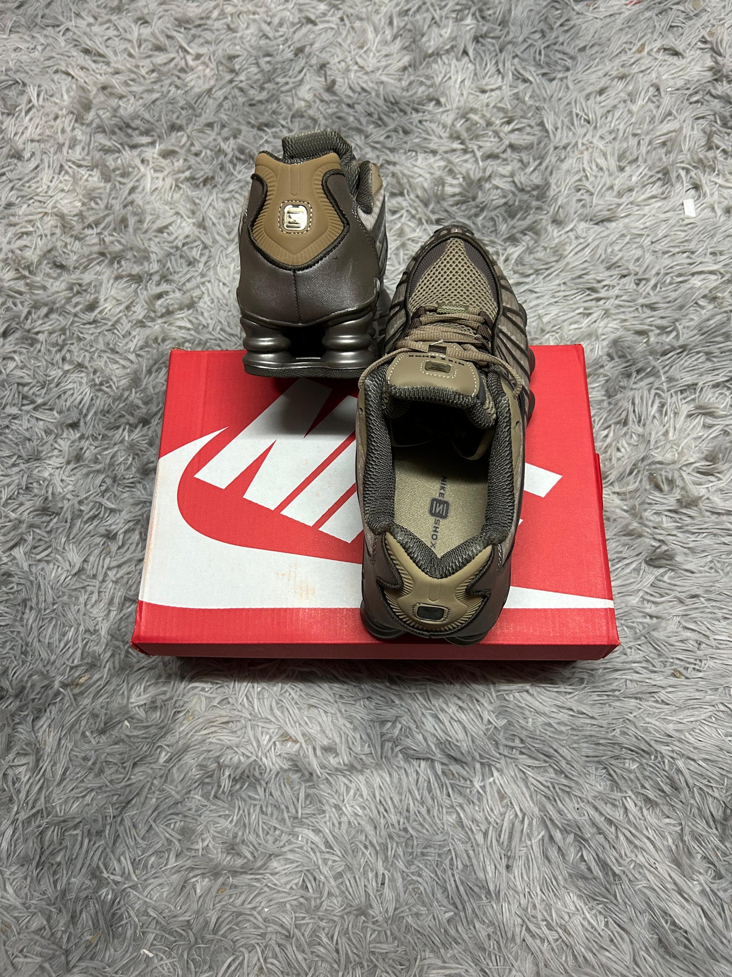 Zapatilla Nike Shox 2026