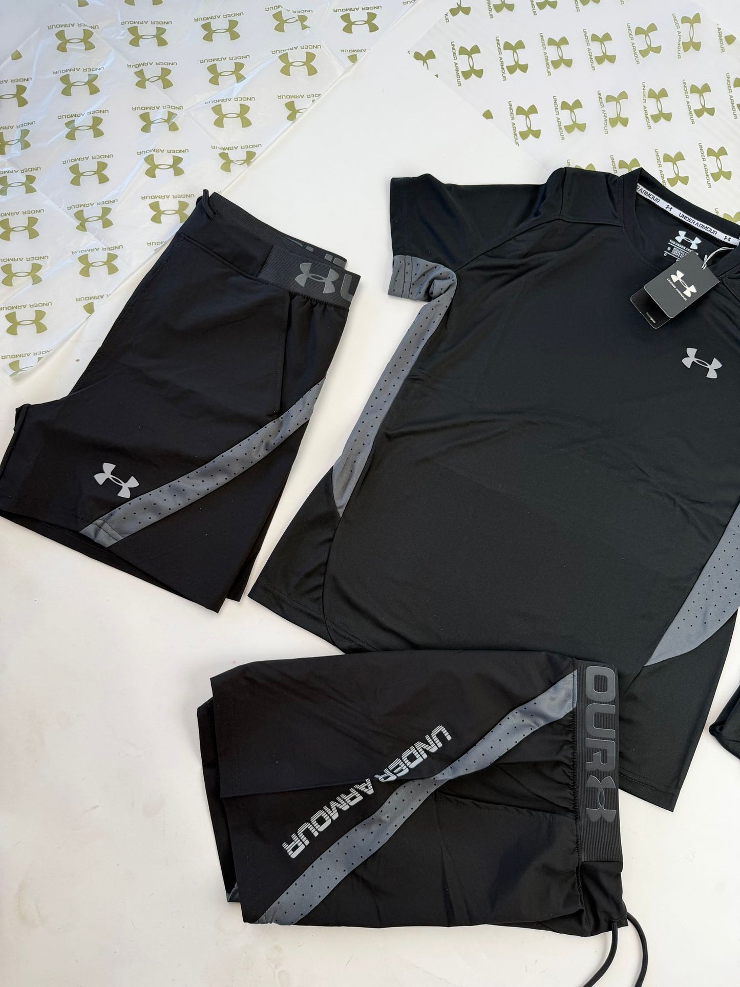 Conjunto Under Armour 2026
