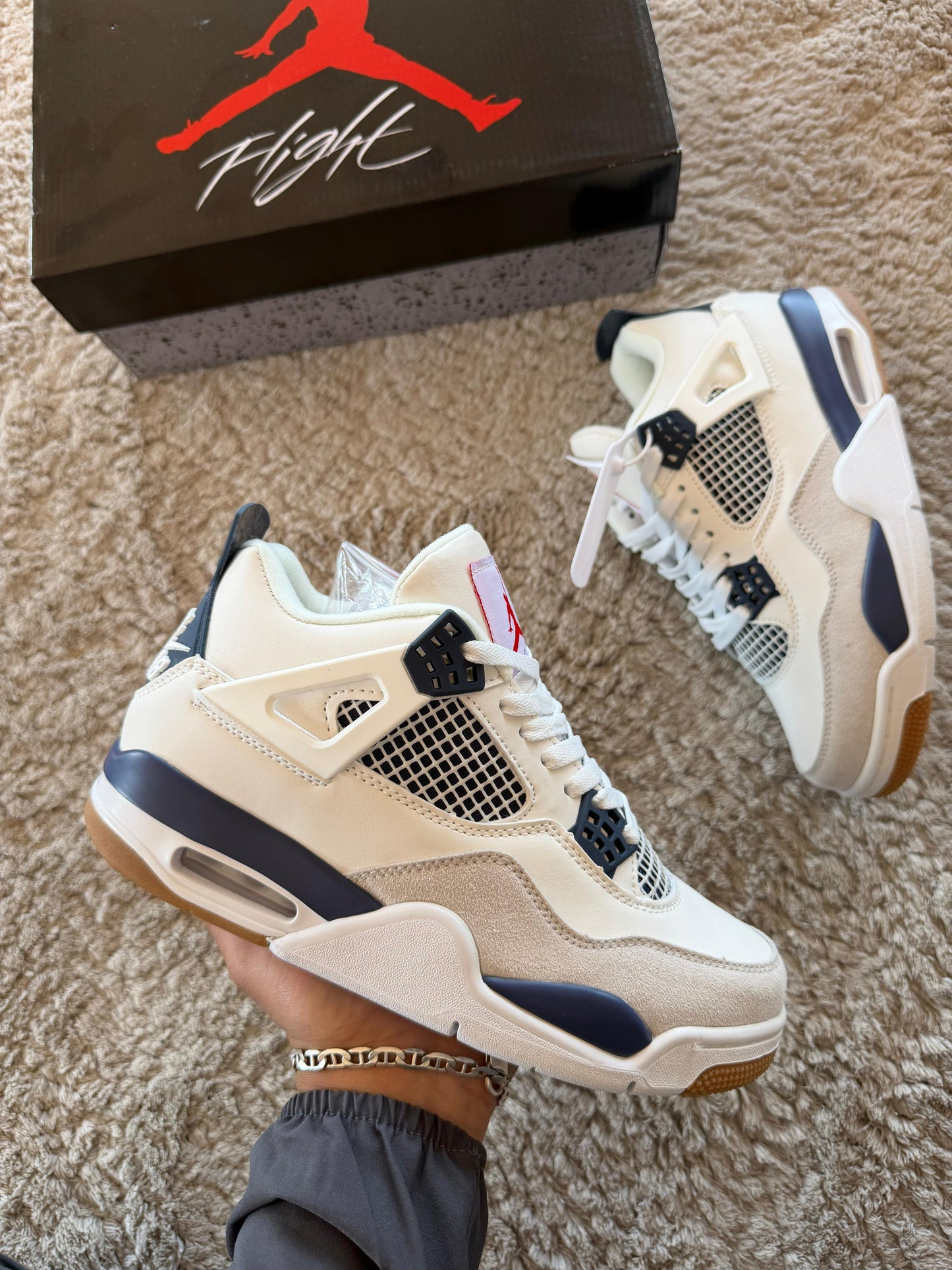 Zapatilla Jordan Retro 4
