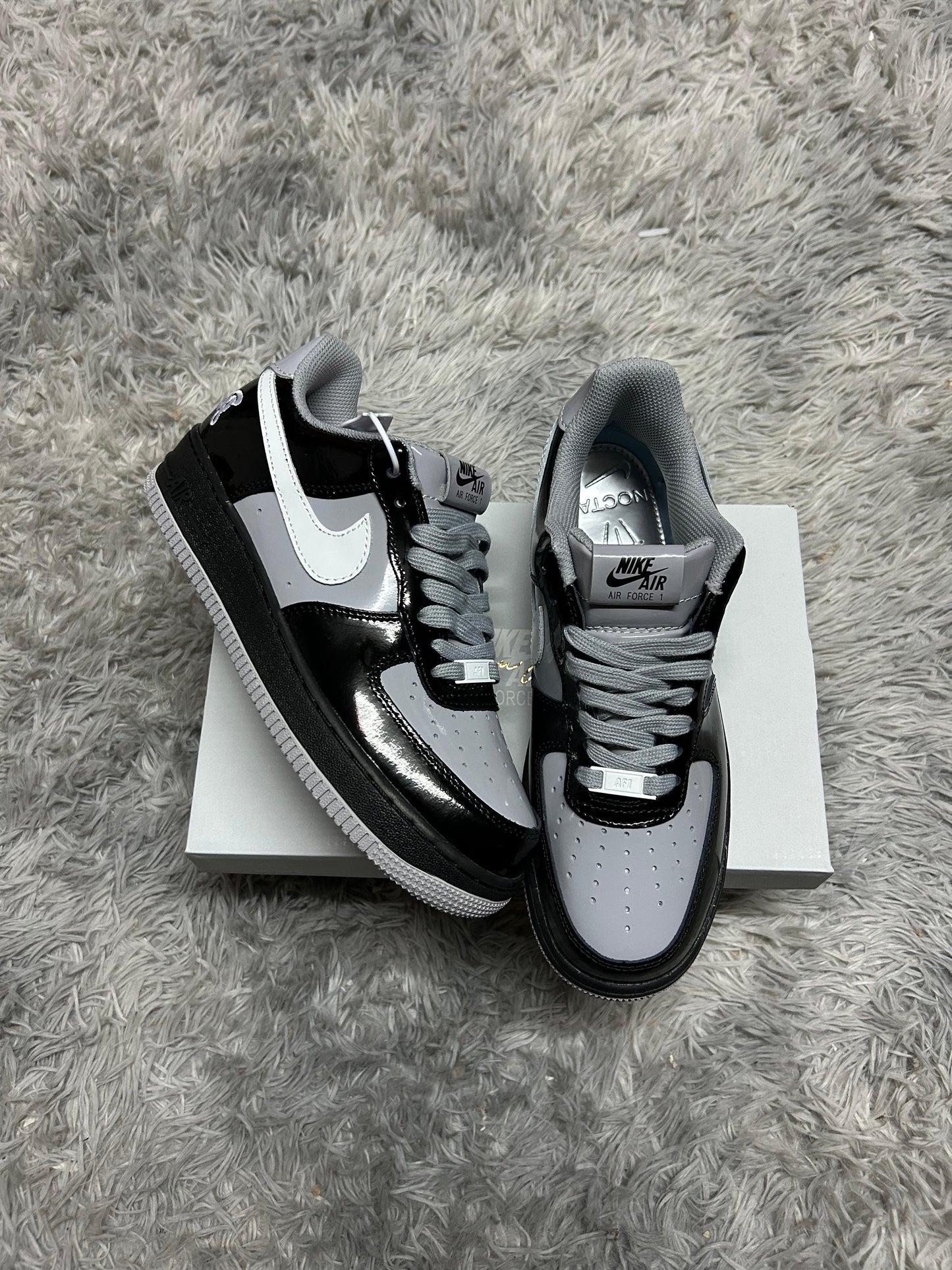 Zapatilla Nike Air Force 1 Low Syna Central Cee Black White Smoke Grey