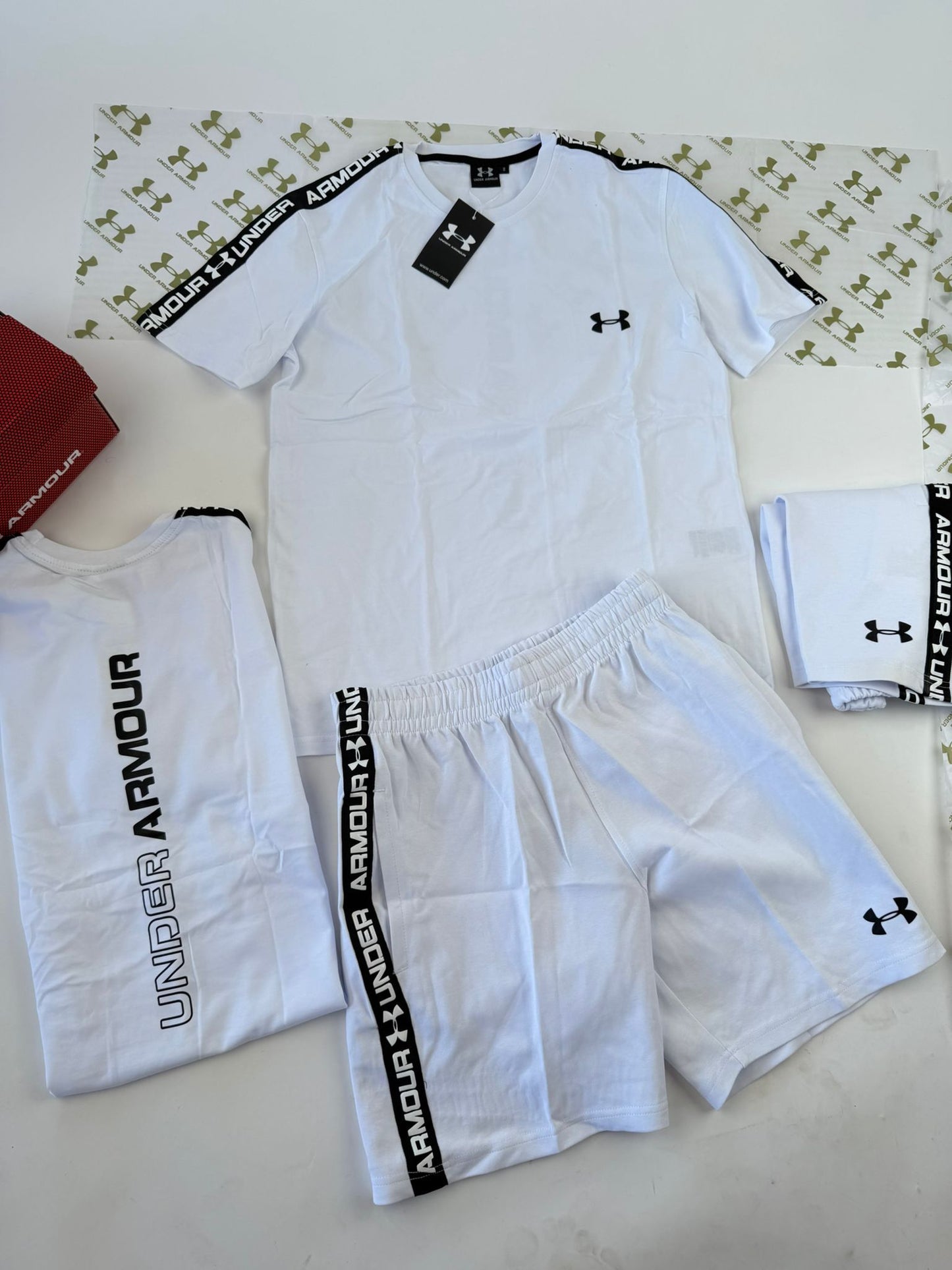 Conjunto Under Armour 2026