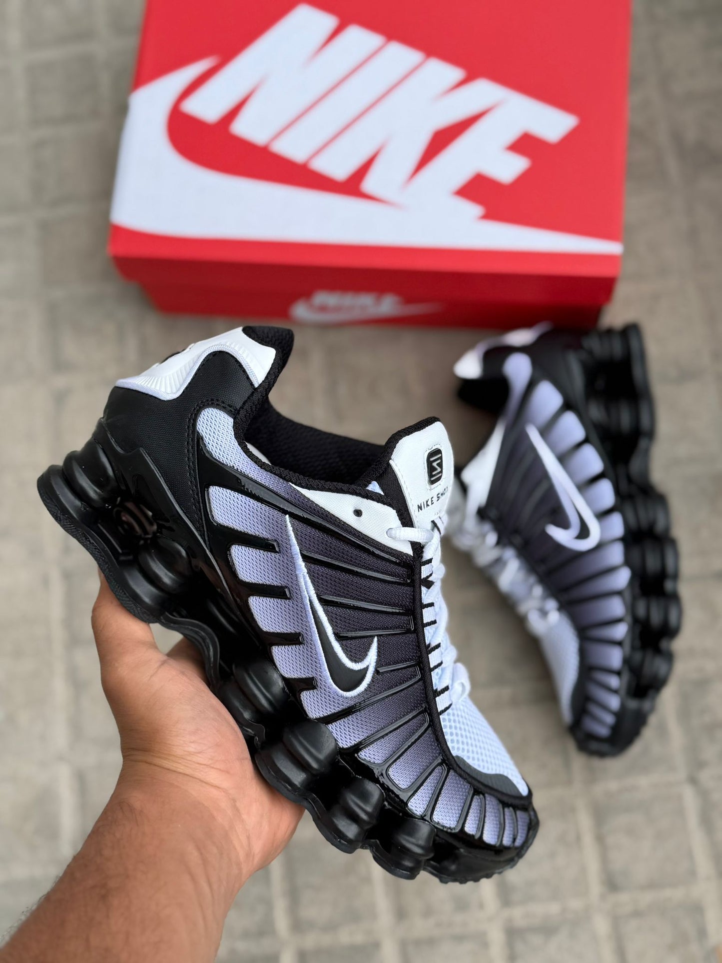 Zapatilla Nike Shox 2026