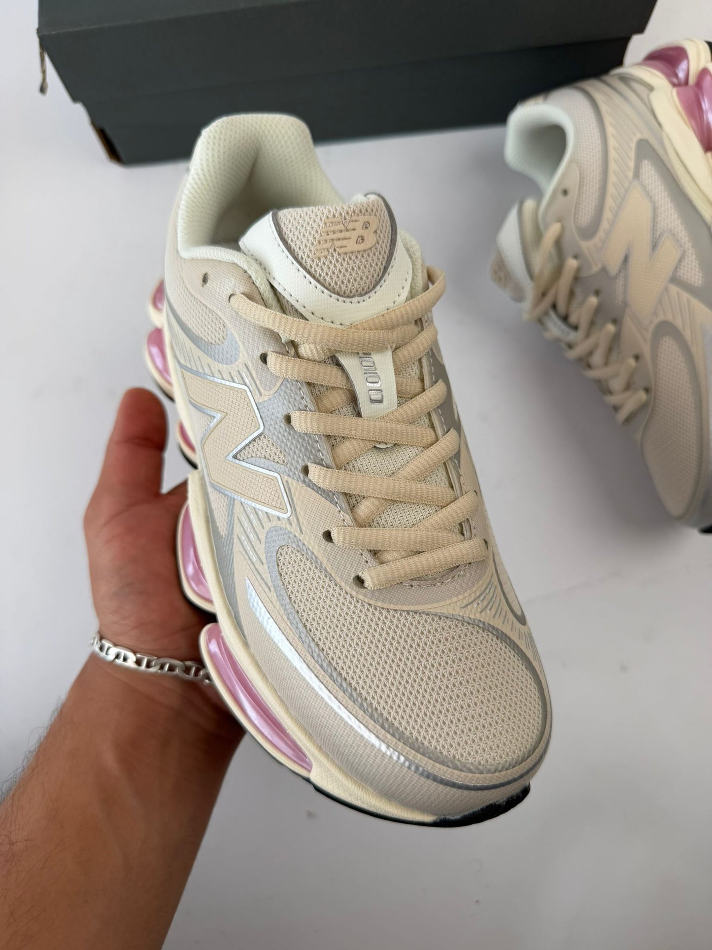 Zapatilla New Balance 2000