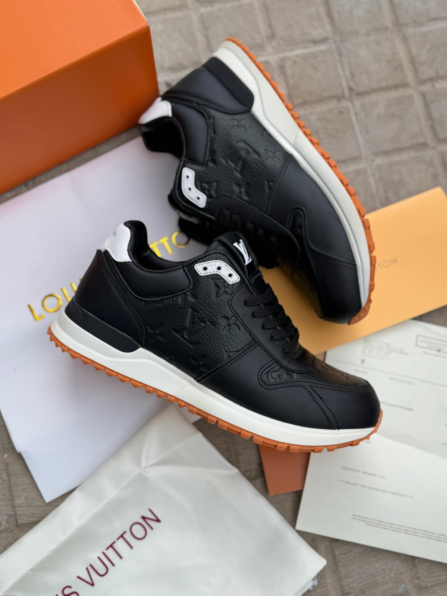 Zapatilla Louis Vuitton Run Away