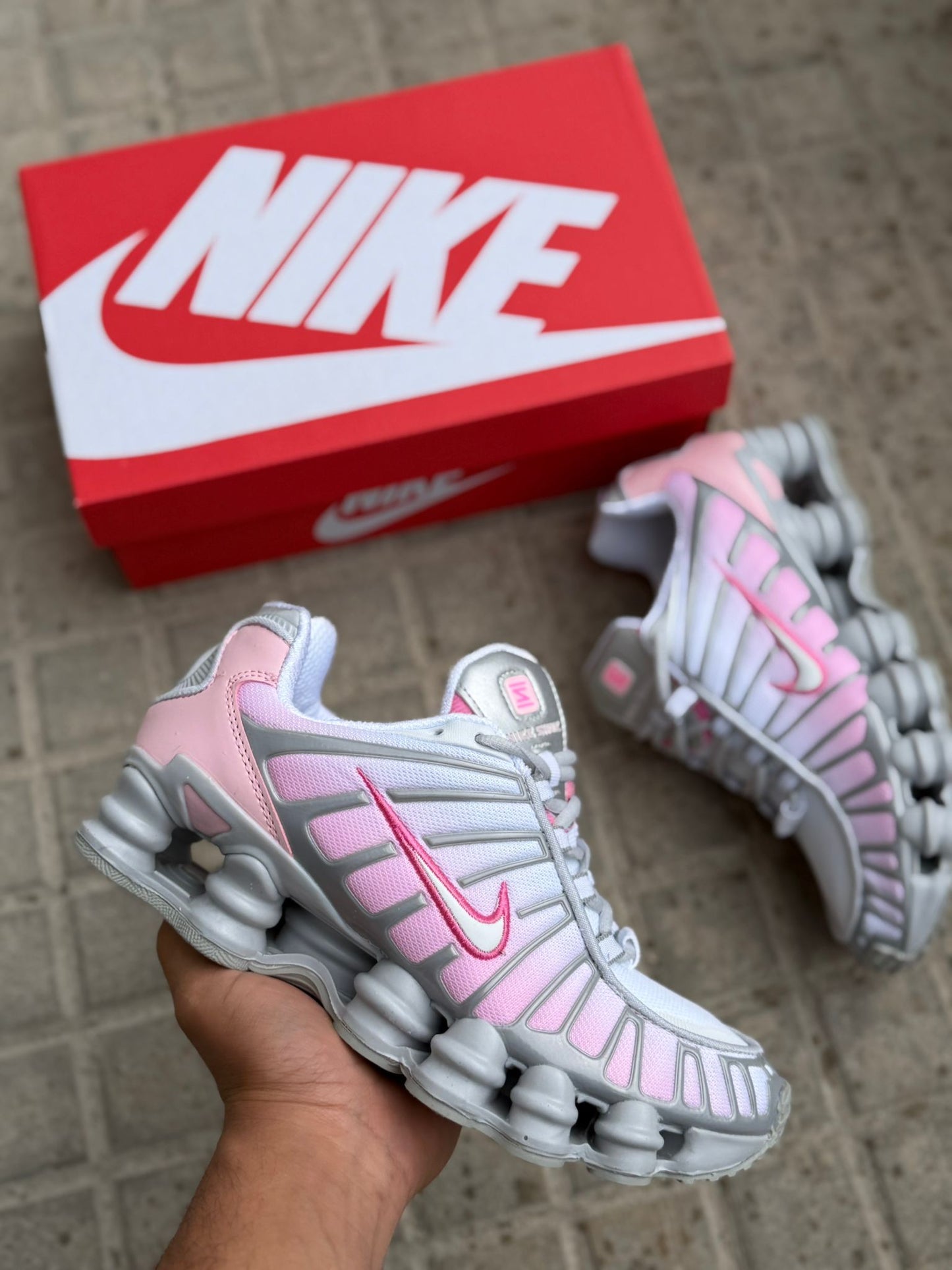 Zapatilla Nike Shox 2026