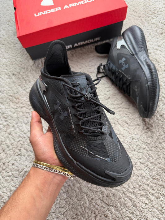 Zapatilla Under Armour 2026