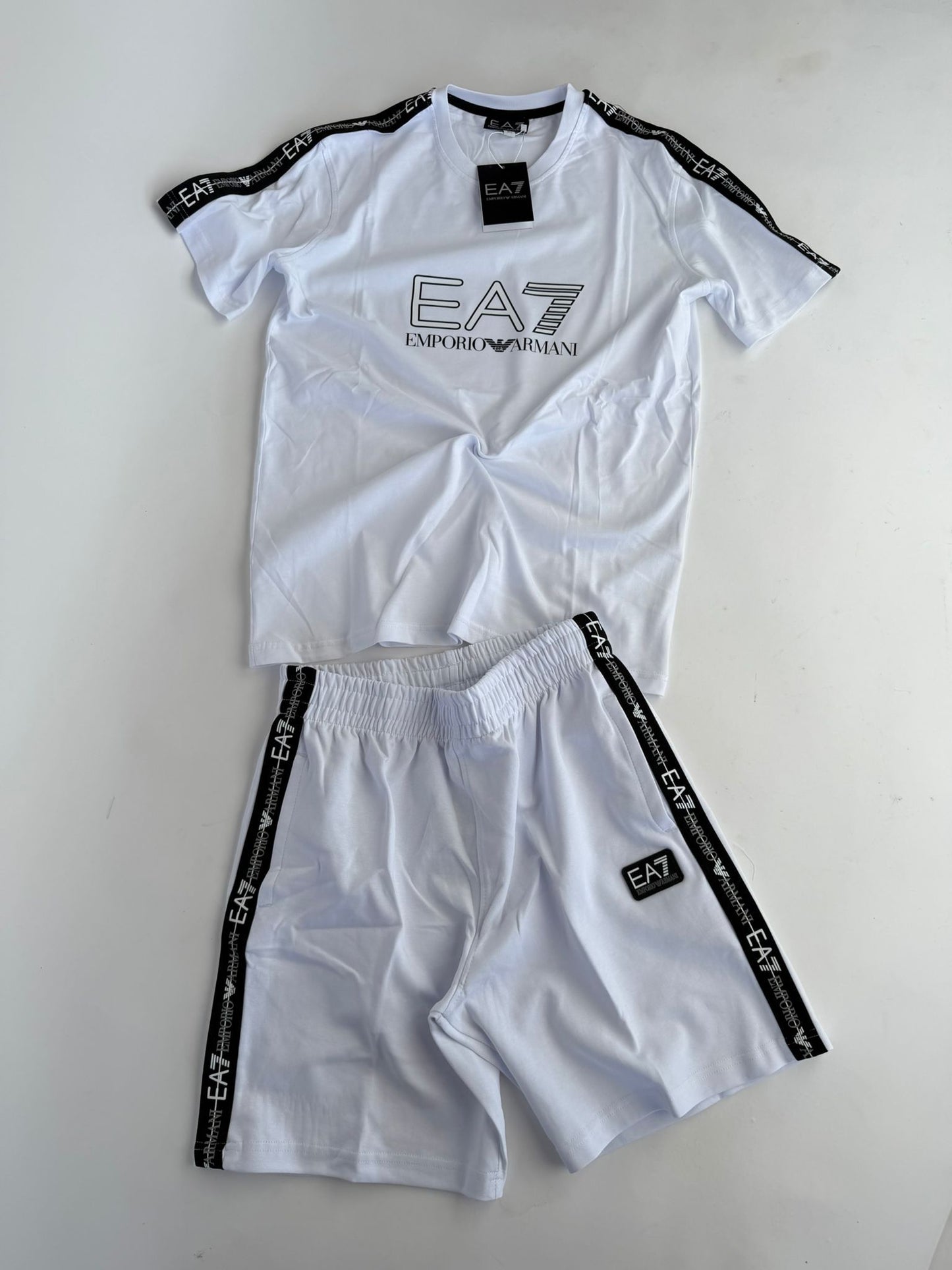 Conjunto Emporio Armani EA7 2026
