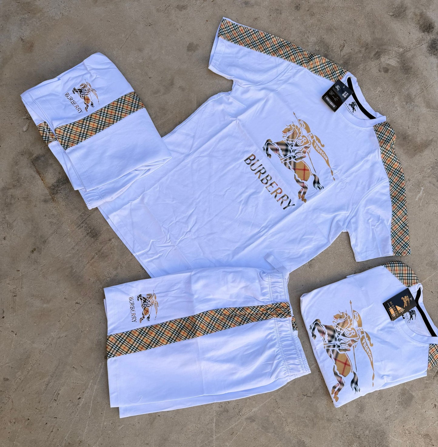 Conjunto Burberry 2026