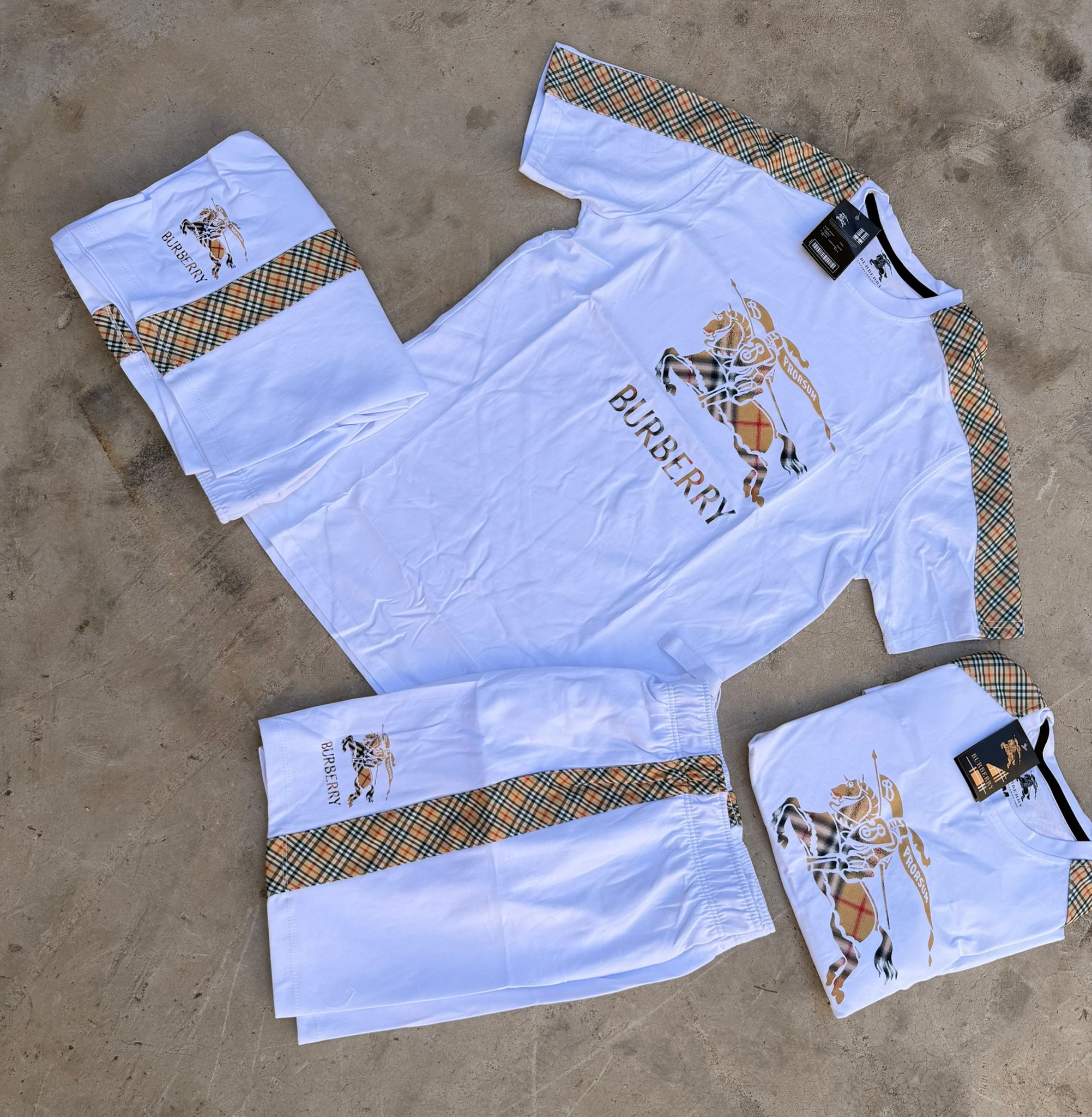 Conjunto Burberry 2026