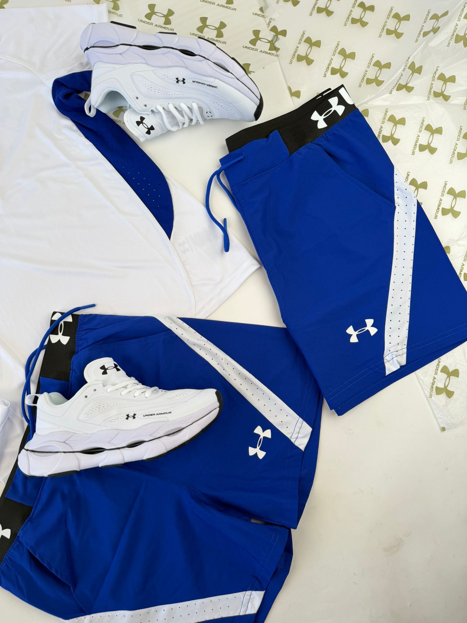 Conjunto Under Armour 2026