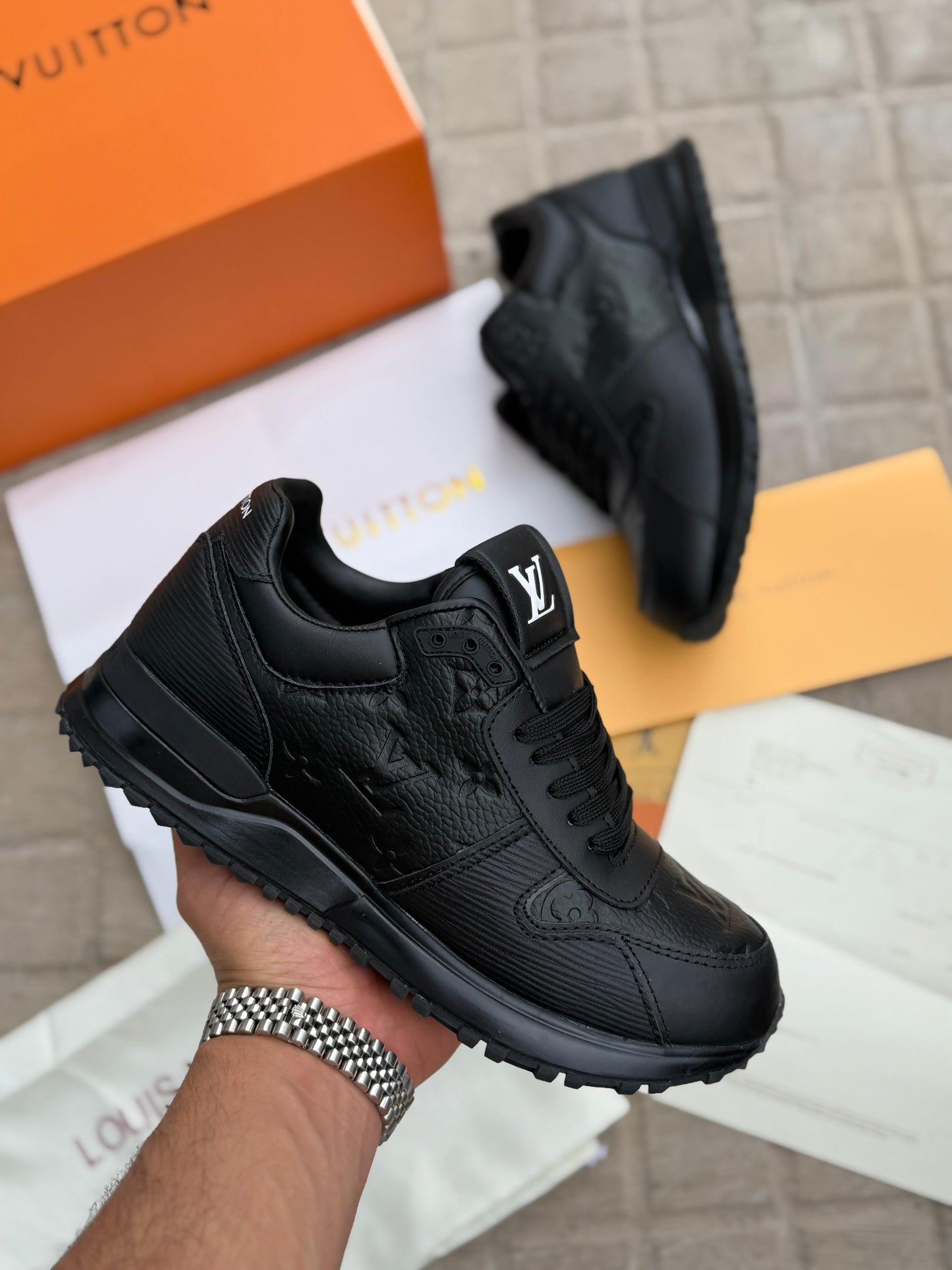 Zapatilla Louis Vuitton Run Away