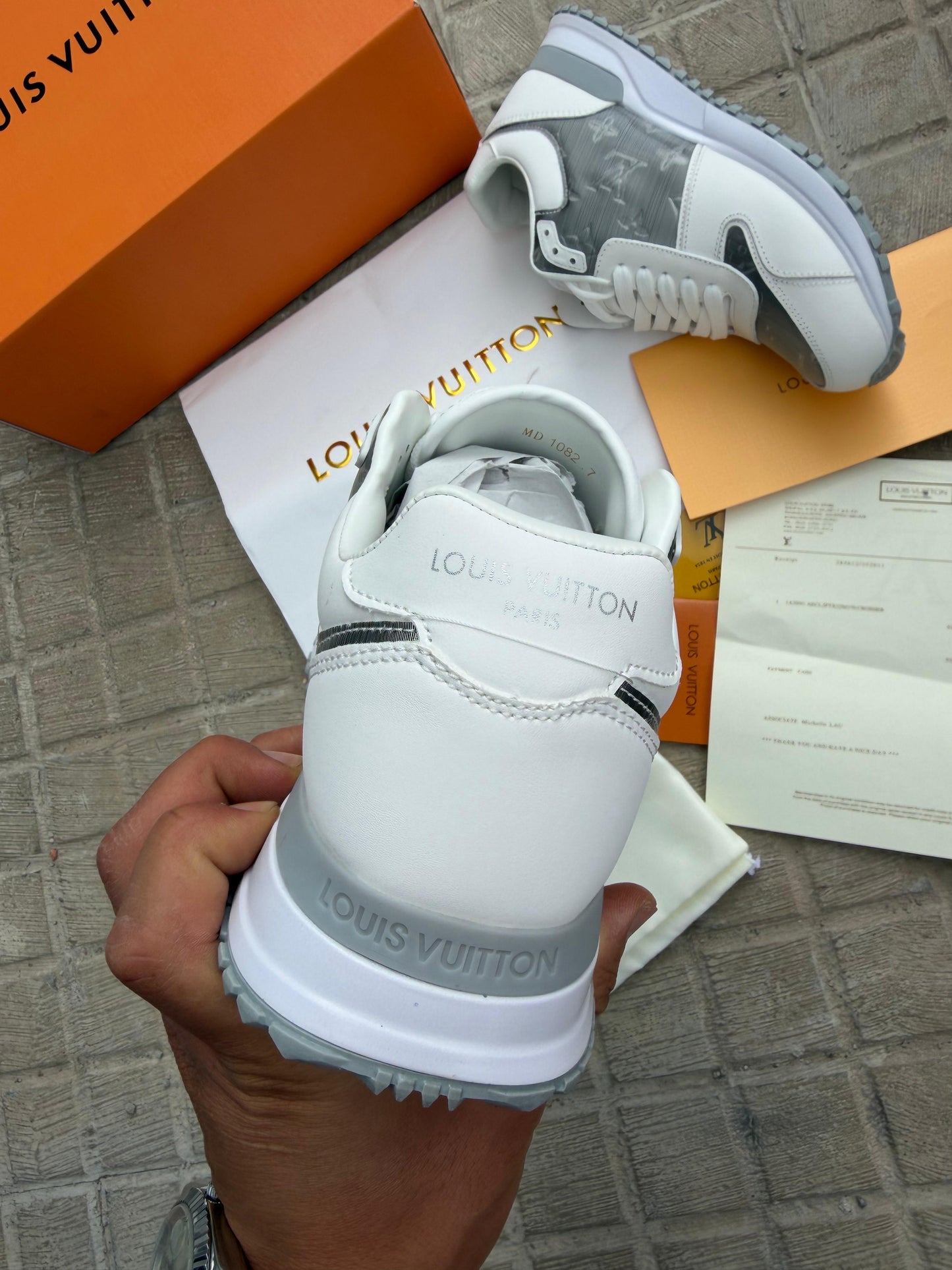 Zapatilla Louis Vuitton Run Away