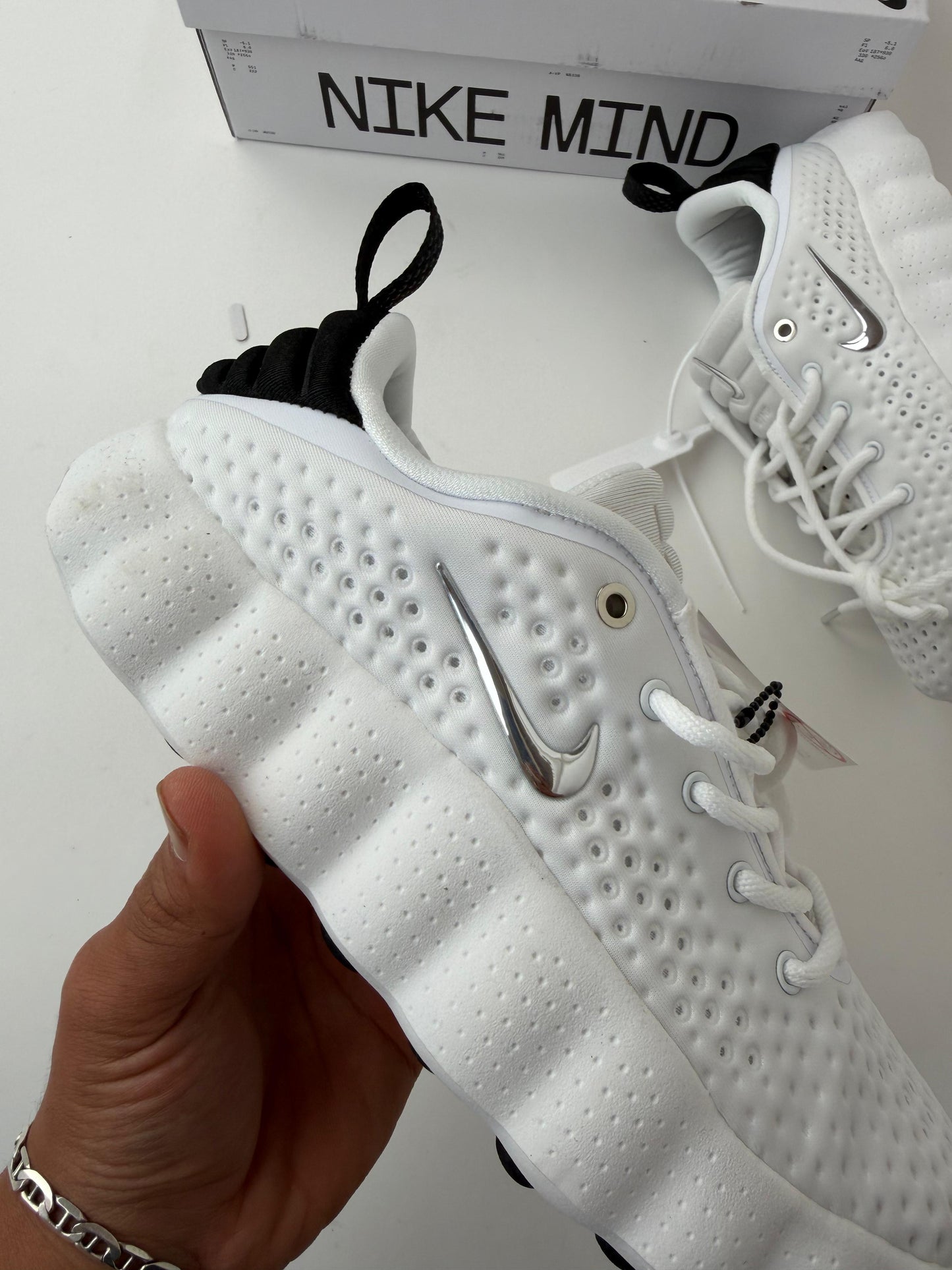 Zapatilla Nike Mind 2026