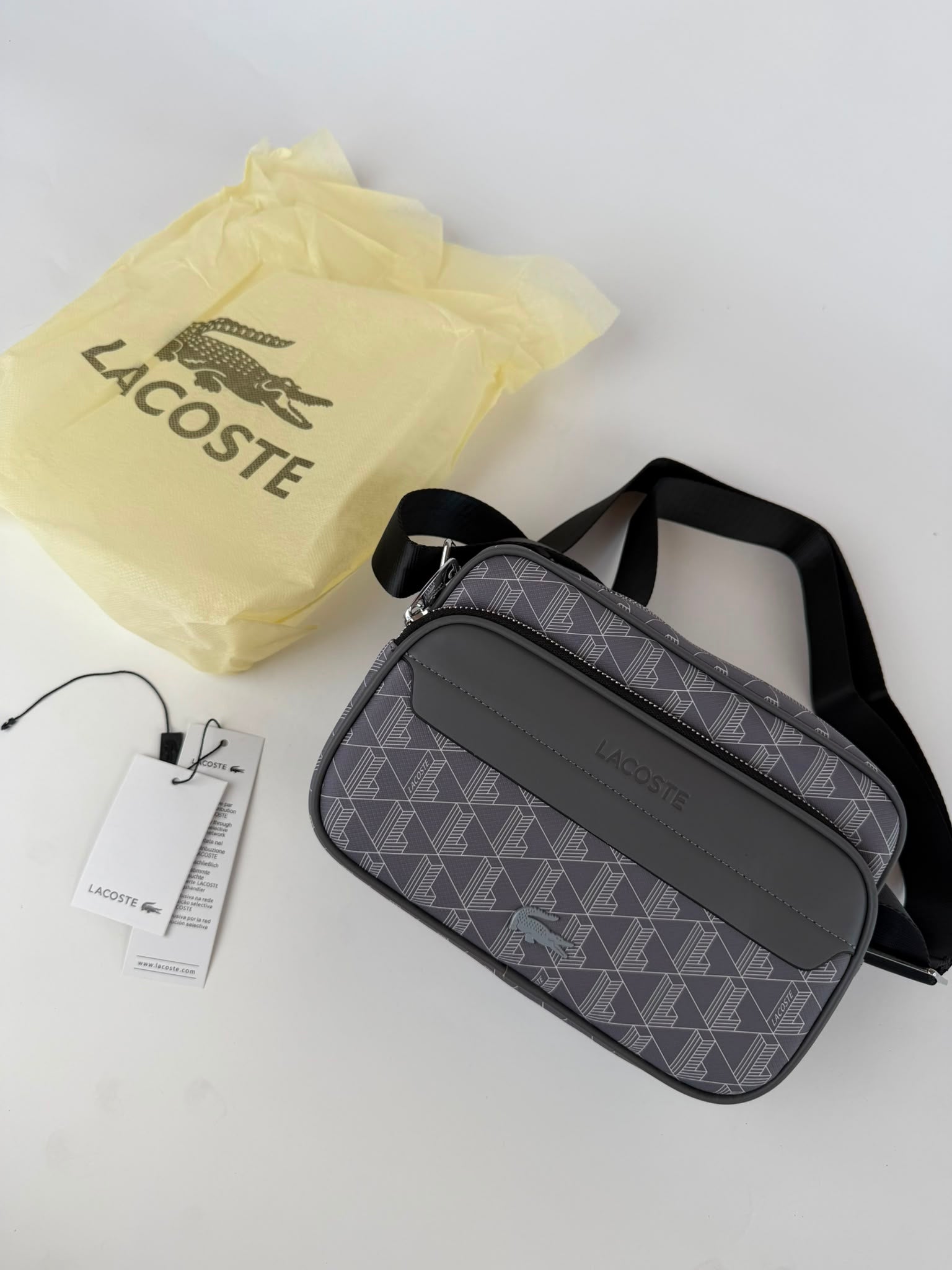 Bandolera Lacoste 2026