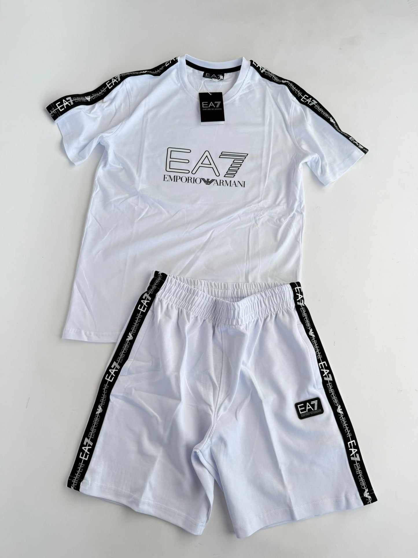 Conjunto Emporio Armani EA7 2026