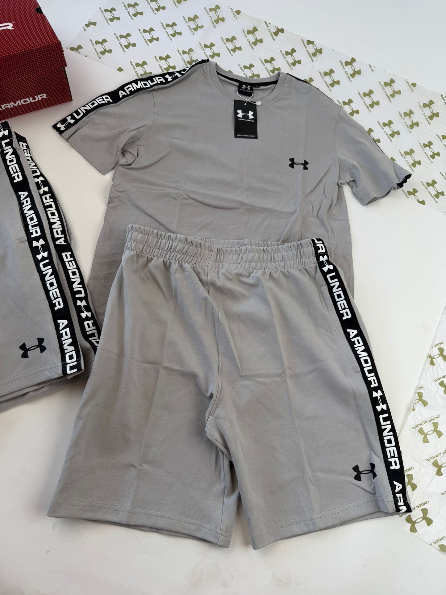 Conjunto Under Armour 2026