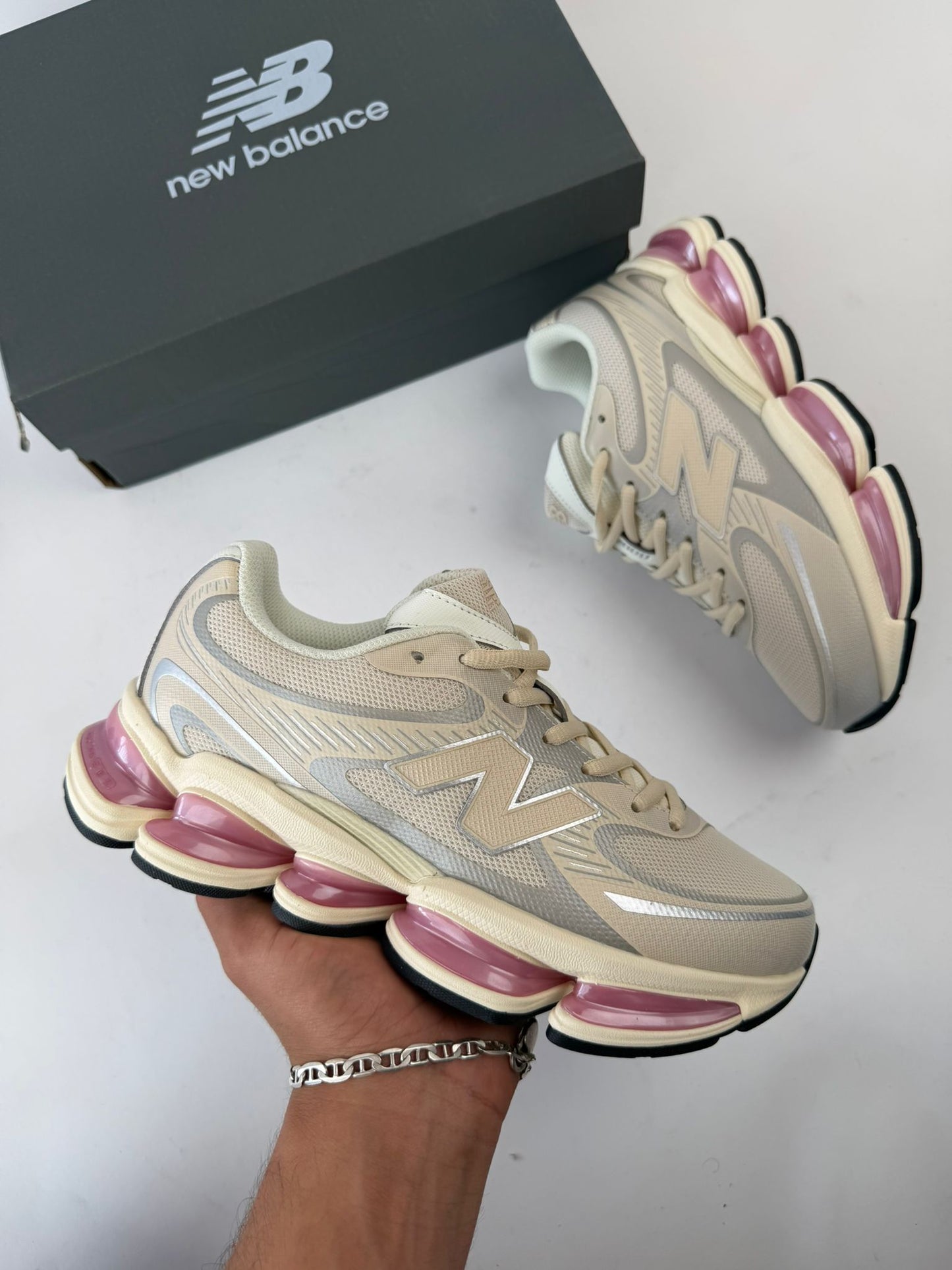 Zapatilla New Balance 2000