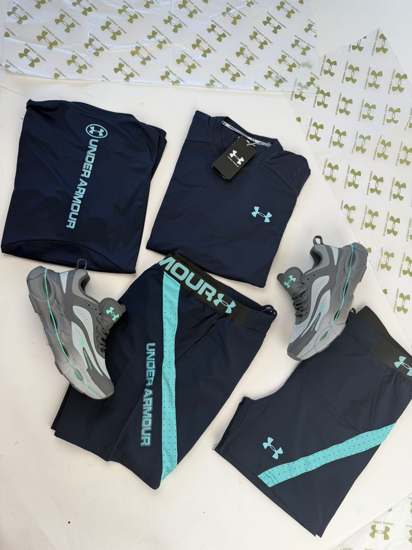 Conjunto Under Armour 2026